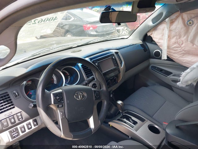 Toyota Tacoma Base V6 2015 3TMLU4ENXFM164567 Image 17