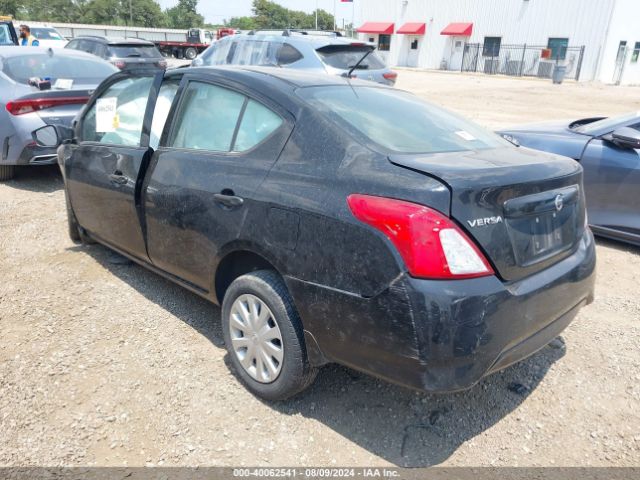 3N1CN7AP6JL815569 Nissan Versa 1.6 S