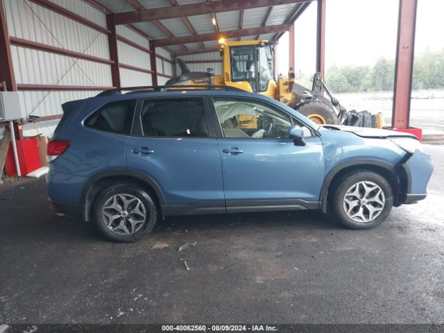 JF2SKAJC0LH609484 Subaru Forester Premium