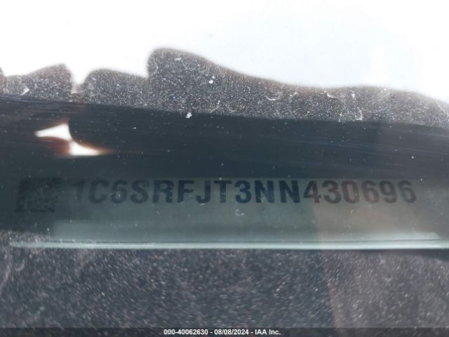 1C6SRFJT3NN430696 RAM 1500 Laramie  4x4 5'7 Box