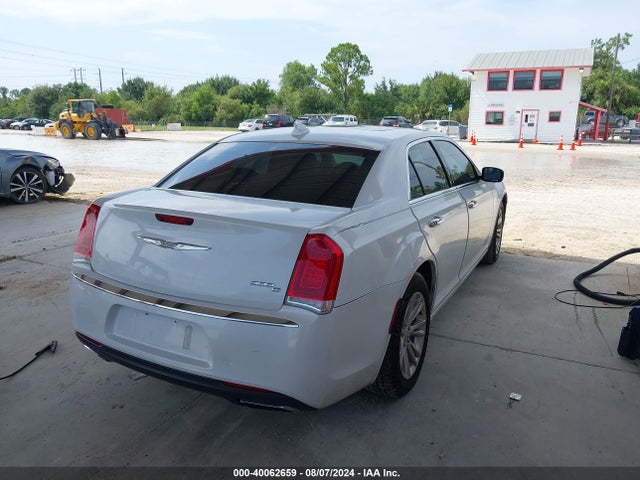 2C3CCAEG6GH167599 Chrysler 300C