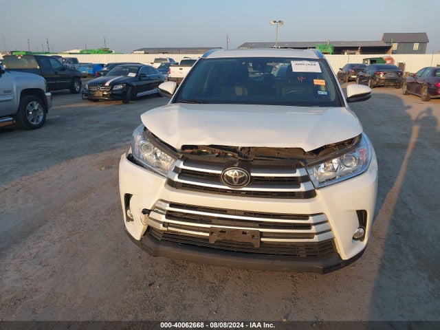 Toyota Highlander Xle 2019 5TDKZRFH1KS574591 Image 12