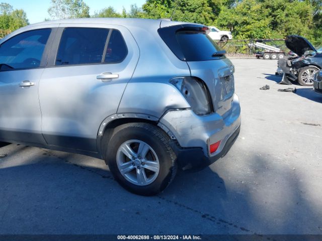 3GNCJKSB1KL403034 Chevrolet TRAX LS