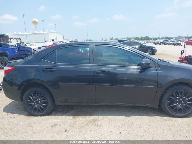 Toyota COROLLA LE 2016 5YFBURHE3GP455393 Image 14