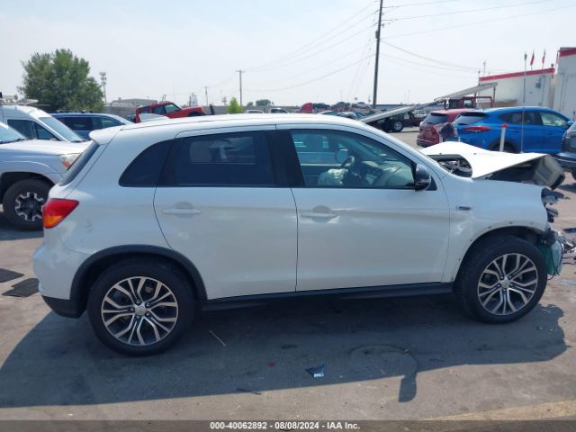 JA4AR3AU8KU010570 Mitsubishi Outlander Sport 2.0 Le