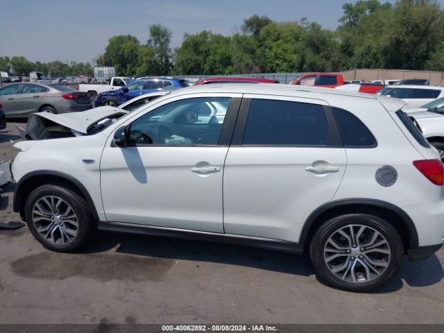 JA4AR3AU8KU010570 Mitsubishi Outlander Sport 2.0 Le