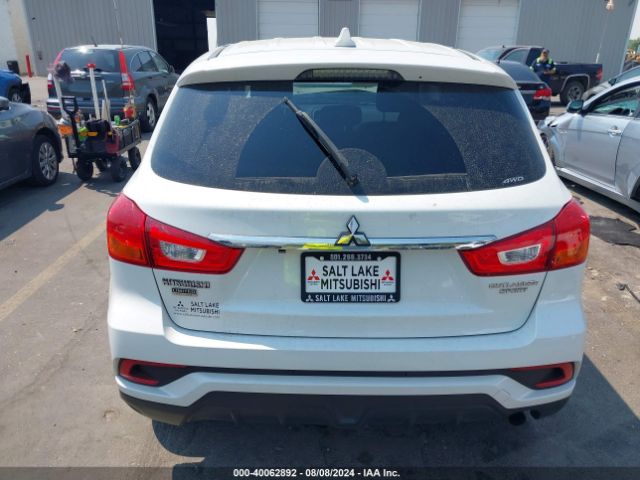 JA4AR3AU8KU010570 Mitsubishi Outlander Sport 2.0 Le