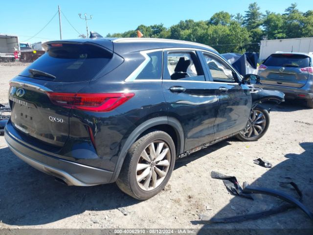 3PCAJ5M38KF104548 Infiniti Qx50 Essential