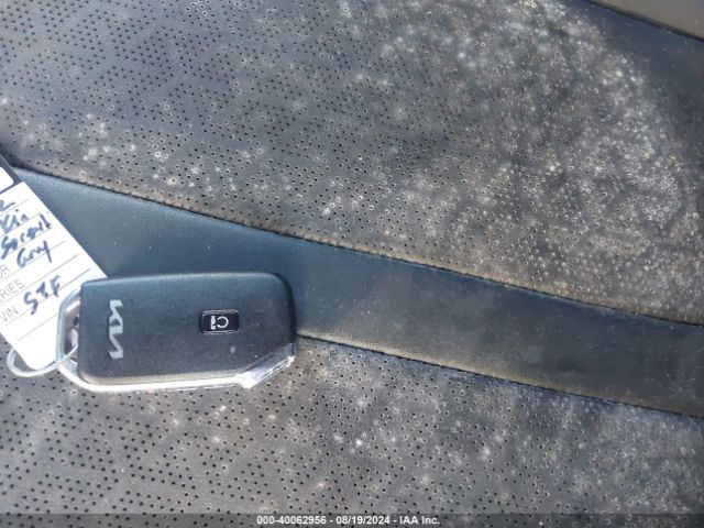 5XYRK4LF7NG123434 KIA SORENTO SX