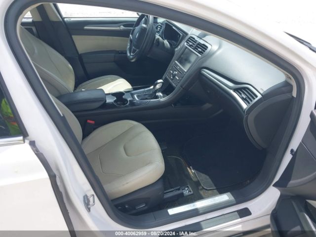 3FA6P0SU5GR393404 Ford Fusion Energi Titanium