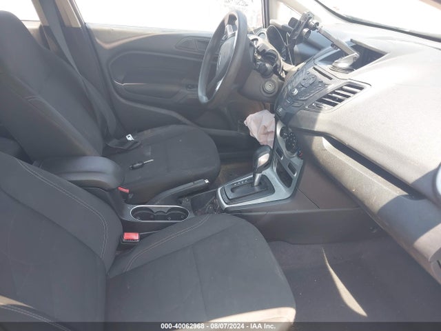 Ford FIESTA SE 2019 3FADP4EJ7KM157651 Image 5