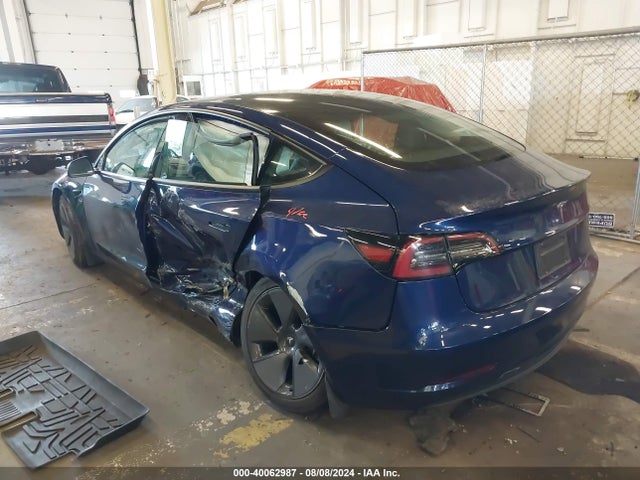 2023 TESLA MODEL 3 5YJ3E1EA5PF473166 Photo 2