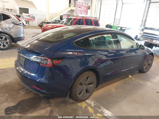 2023 TESLA MODEL 3 5YJ3E1EA5PF473166 Photo 3