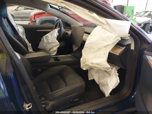 2023 TESLA MODEL 3 5YJ3E1EA5PF473166 Photo 4