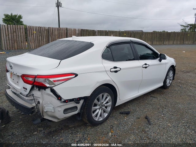 Toyota CAMRY LE 2020 4T1L11AK8LU921228 Image 4