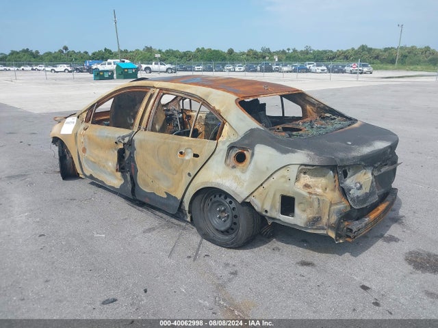 Toyota COROLLA LE 2021 JTDEPMAE5MJ127748 Image 3