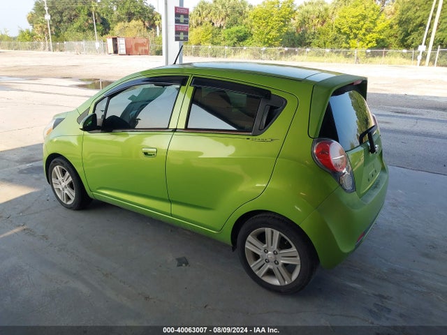 Chevrolet Spark Ls Auto 2014 KL8CB6S97EC556519 Image 3