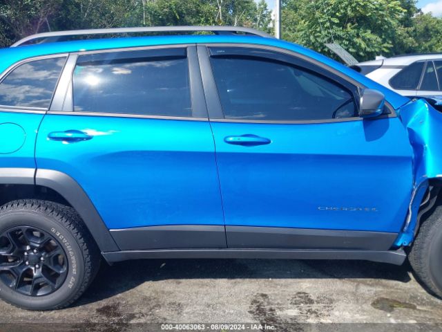 1C4PJMBN4KD230583 Jeep Cherokee Trailhawk 4x4