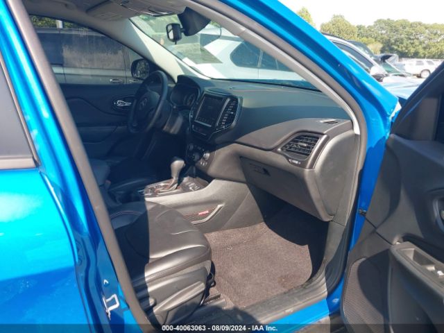 1C4PJMBN4KD230583 Jeep Cherokee Trailhawk 4x4