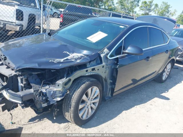 1G4PP5SK1F4210688 Buick Verano