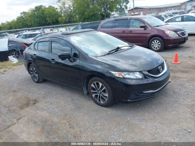 19XFB2F87EE040121 auction archive image