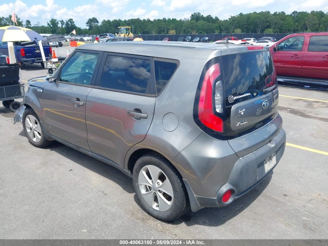 KIA Soul 2016 KNDJN2A21G7301427 Image 3