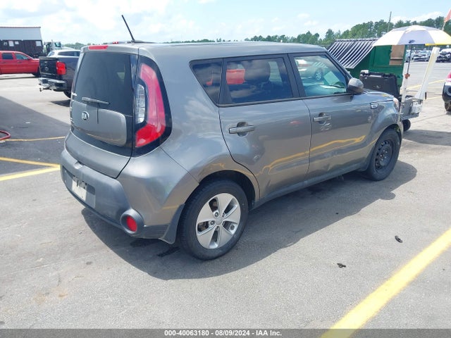 KIA Soul 2016 KNDJN2A21G7301427 Image 4