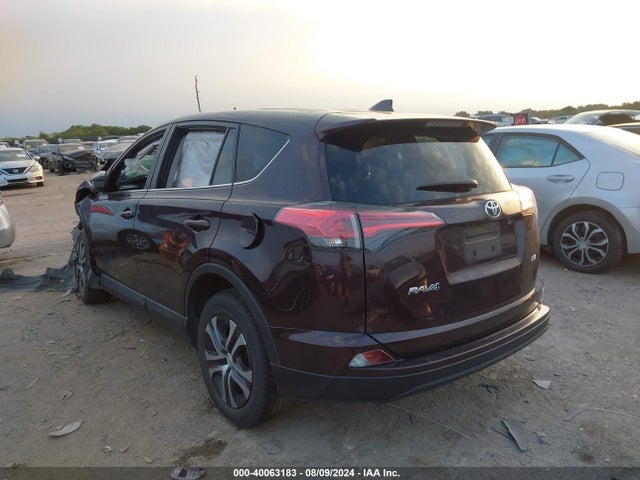 Toyota RAV4 LE 2018 2T3ZFREVXJW497702 Image 3