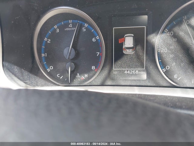 Toyota RAV4 LE 2018 2T3ZFREVXJW497702 Image 7