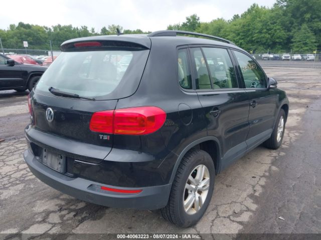WVGAV7AX8GW004326 Volkswagen TIGUAN S