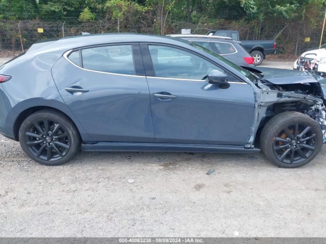 JM1BPAML9M1317211 Mazda Mazda3 Premium
