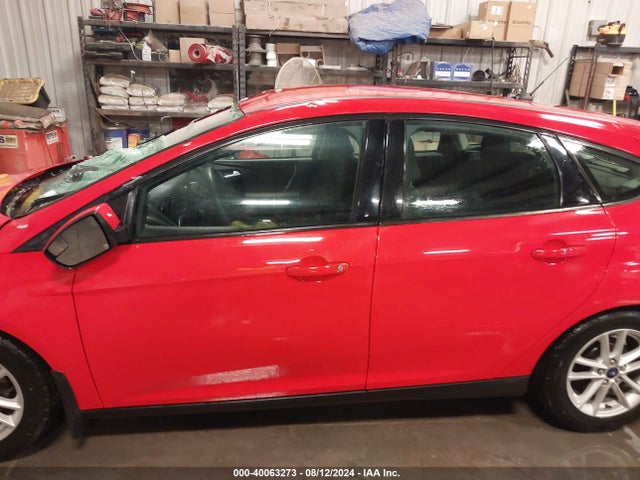 Ford FOCUS SE 2016 1FADP3K26GL379453 Image 14