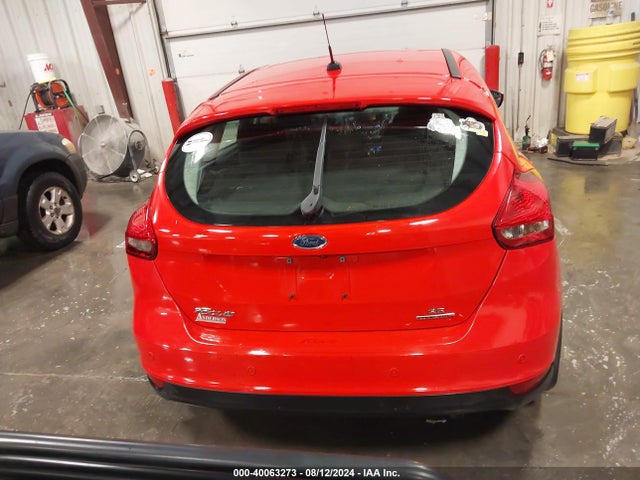 Ford FOCUS SE 2016 1FADP3K26GL379453 Image 16