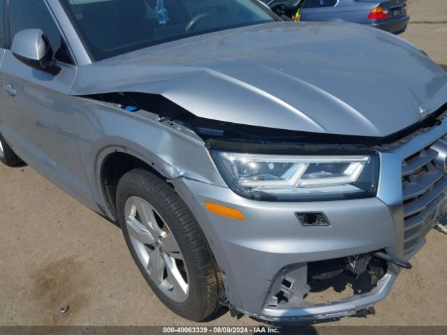 WA1BNAFY0K2056857 Audi Q5 45 Premium