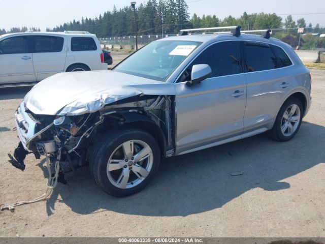 WA1BNAFY0K2056857 Audi Q5 45 Premium