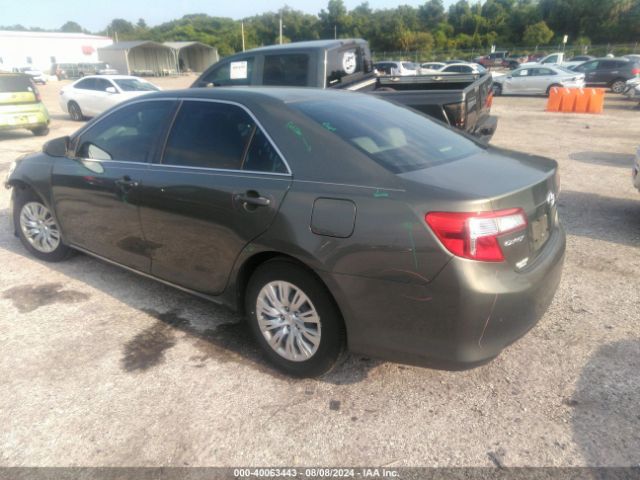 4T1BF1FK0EU765839 Toyota CAMRY LE