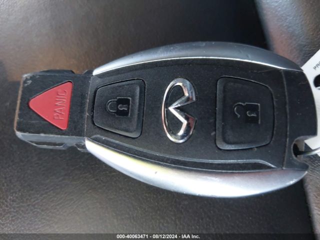 SJKCH5CR2HA029368 Infiniti Qx30 Premium