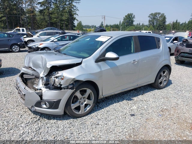 Chevrolet Sonic Ltz Auto 2014 1G1JE6SB6E4131143 Image 2