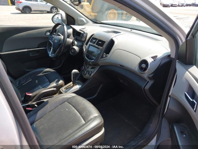 Chevrolet Sonic Ltz Auto 2014 1G1JE6SB6E4131143 Image 5