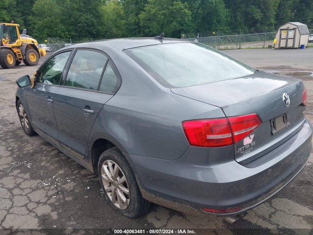 3VWD17AJ8FM270921 Volkswagen Jetta 1.8t Se