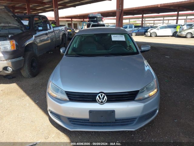 3VWD17AJ5EM262080 Volkswagen Jetta 1.8t Se