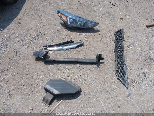 KM8J33A44KU939593 Hyundai Tucson Value