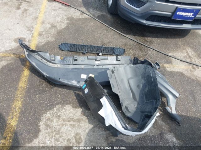 3C4NJCBB3JT460972 Jeep Compass Sun And Wheel Fwd