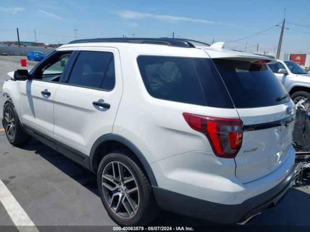 1FM5K8GT1GGD13957 Ford EXPLORER SPORT