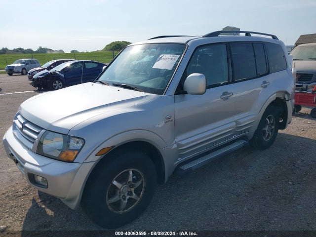 2002 MITSUBISHI MONTERO JA4MW51R02J064332 Photo 1