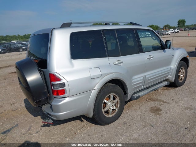 2002 MITSUBISHI MONTERO JA4MW51R02J064332 Photo 3