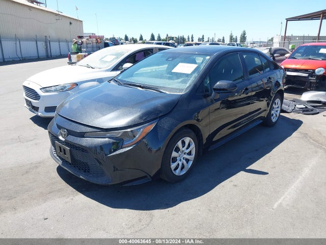 Toyota COROLLA LE 2022 JTDEPMAEXNJ232397 Image 2