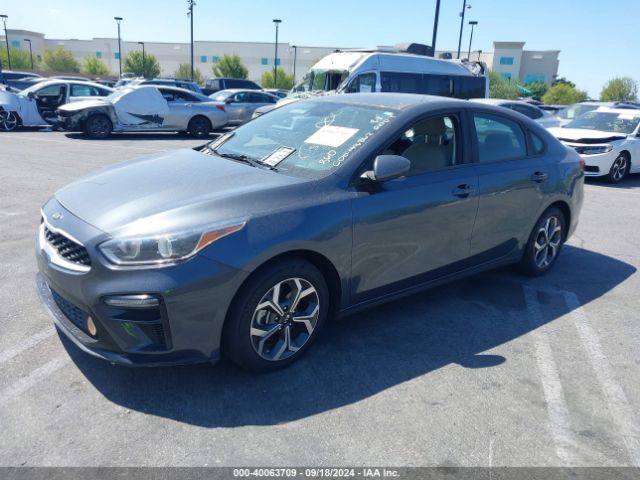 3KPF24AD8LE179946 KIA Forte Lxs