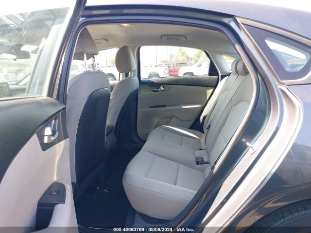3KPF24AD8LE179946 KIA Forte Lxs