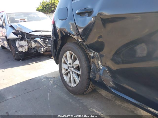 3VW217AU8FM093840 Volkswagen Golf Tsi S 4-door